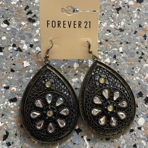 Forever 21 dangled earrings